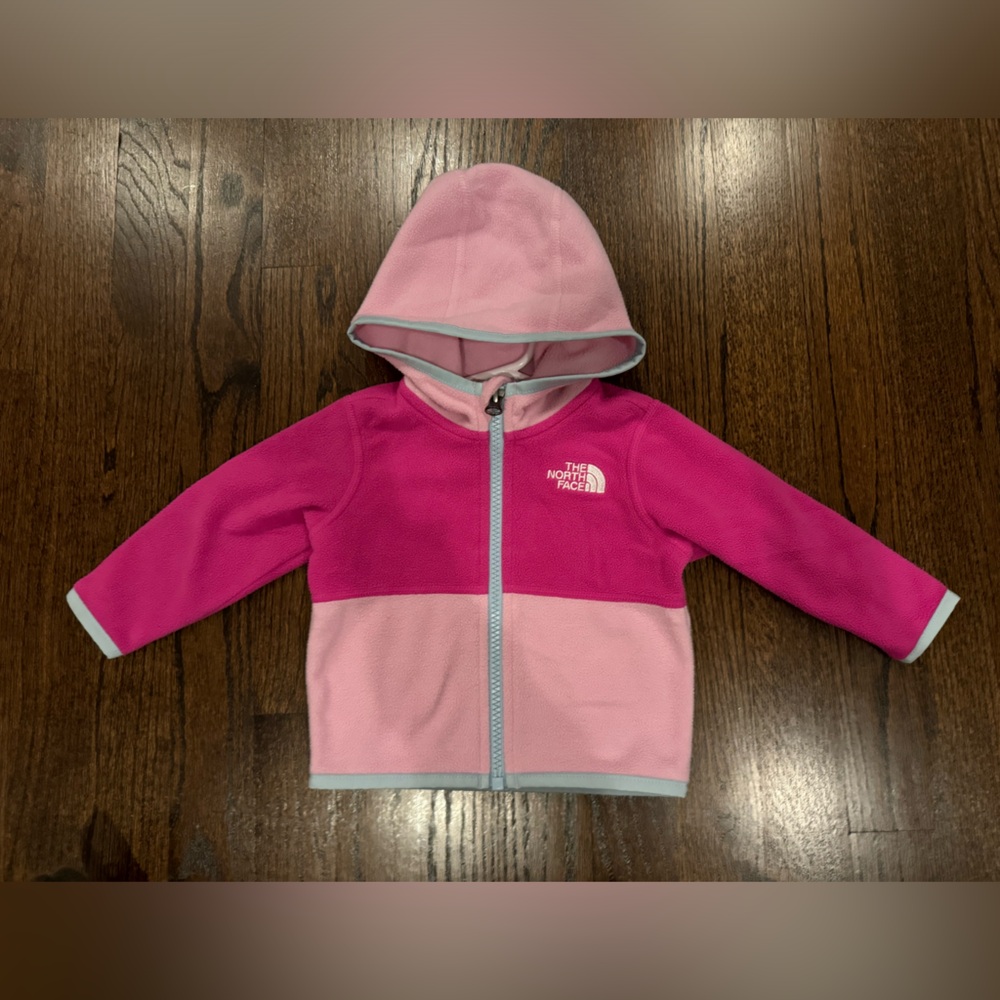 Like new Northface baby fleece!